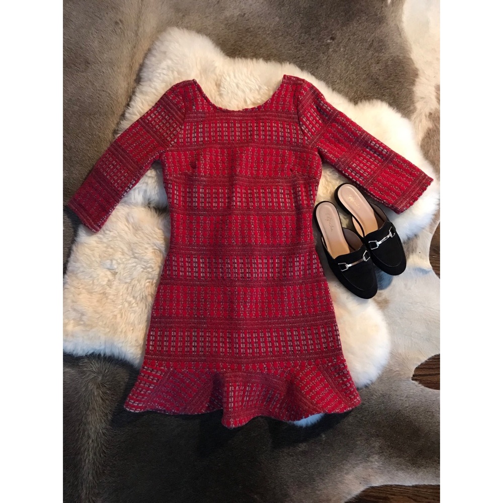 Red dress perfect for winter ❤️